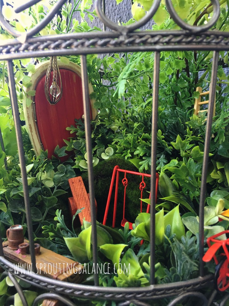 Fairy Garden | www.sproutingbalance.com | #fairy #garden #diy