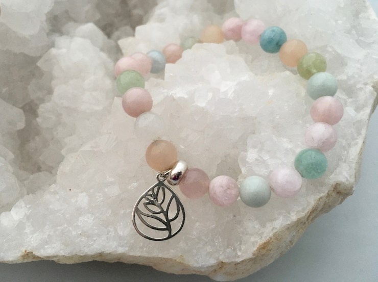 Workshops - Bracelet | www.sproutingbalance.com | #workshop #bracelet #sprout